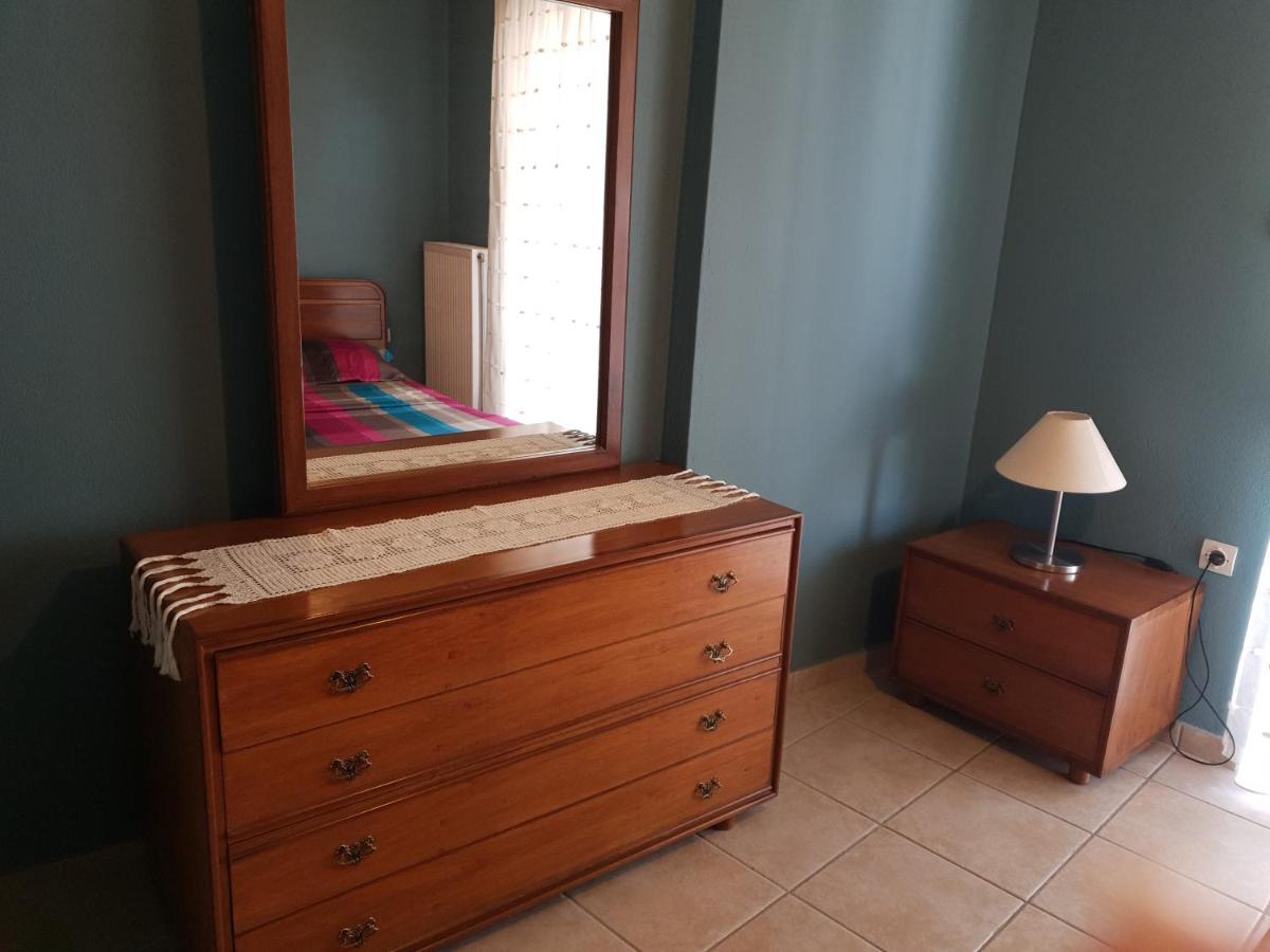 Comfortable Apartment In The Center Of Volos Very Close To The Port 외부 사진